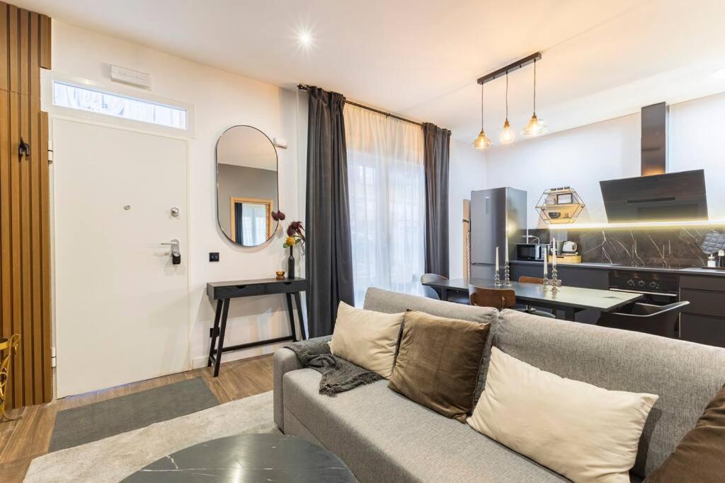 Luxury And Elegant Apartment Madrid Exterior foto